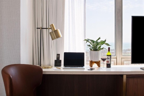 Le Méridien Essex Chicago image 6